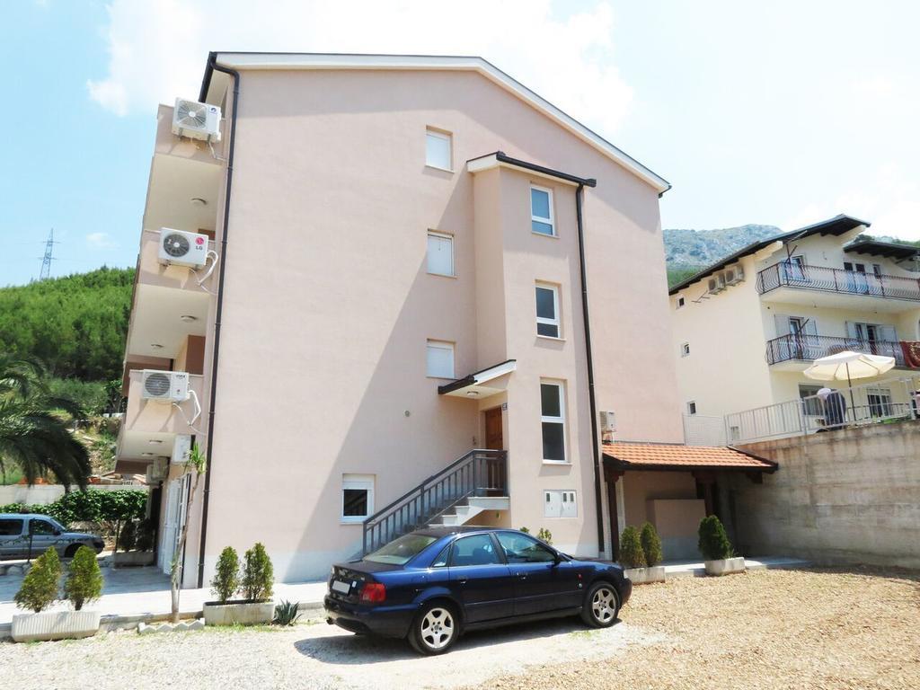Apartments Ljubicic Podstrana Eksteriør billede