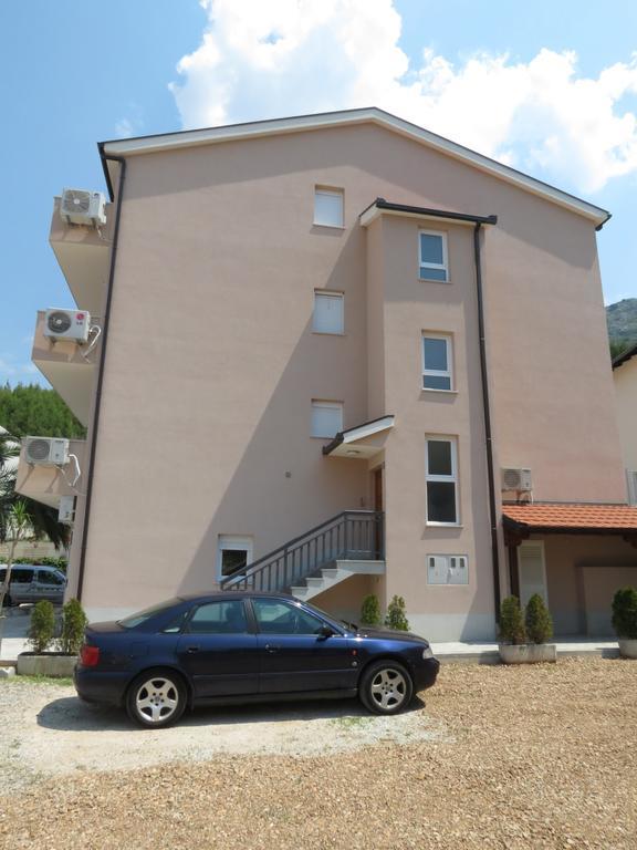 Apartments Ljubicic Podstrana Eksteriør billede